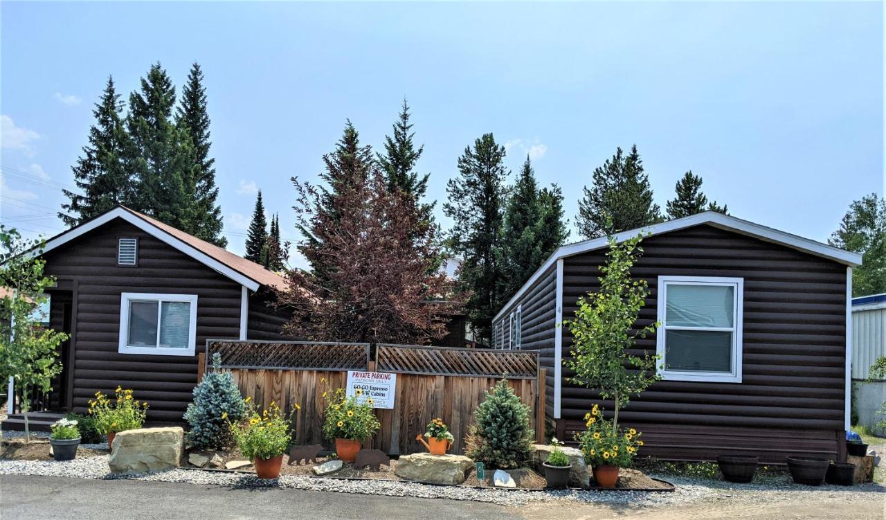 9 Bar W Cabins 웨스트 엘로스톤 외부 사진