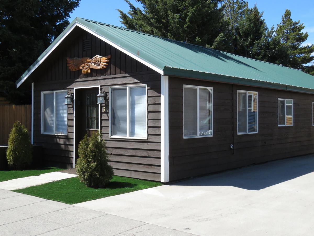 9 Bar W Cabins 웨스트 엘로스톤 외부 사진